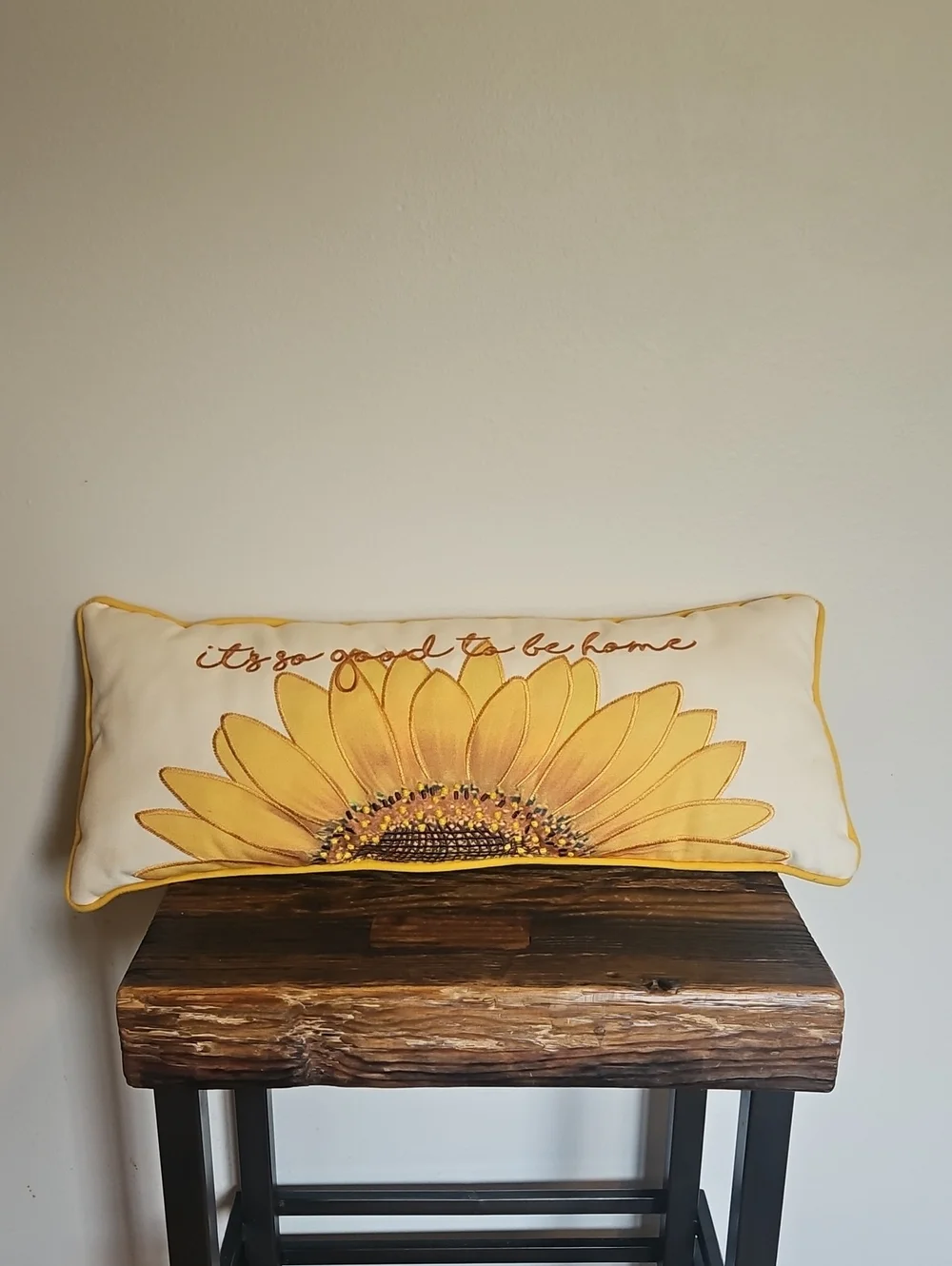 Sunflower Accent Pillow - Yellow and Cream